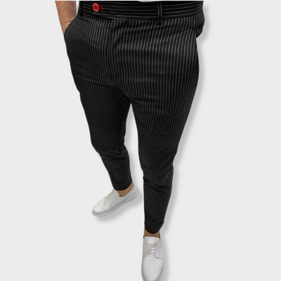 Spodnie casualowe w slim fit