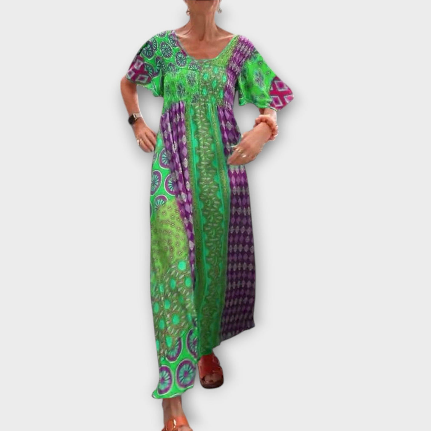 Wibrująca sukienka boho
