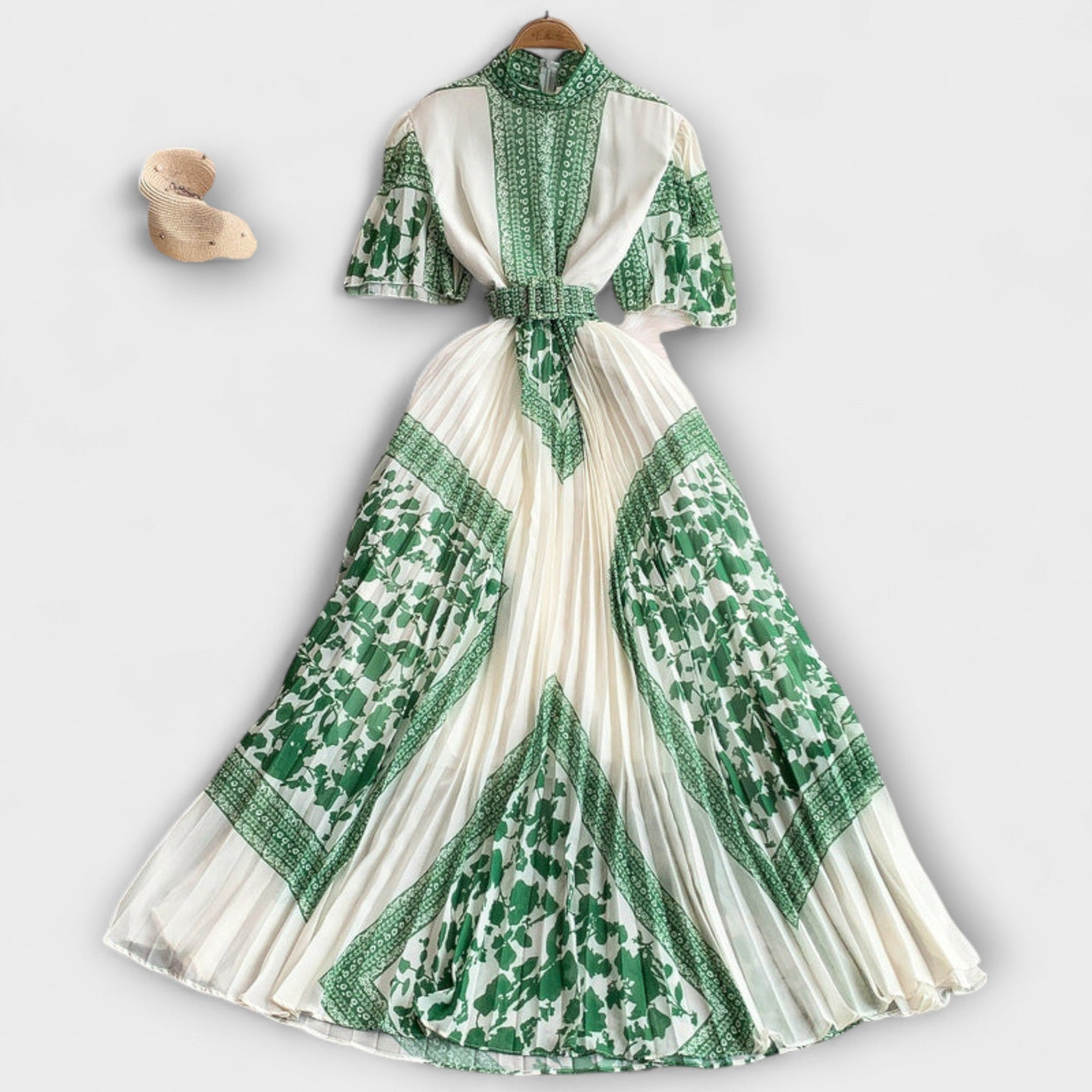 Sukienka inspirowana stylem vintage