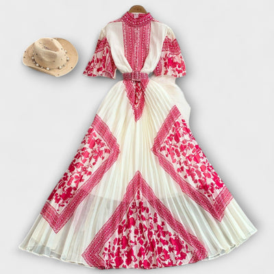 Sukienka inspirowana stylem vintage