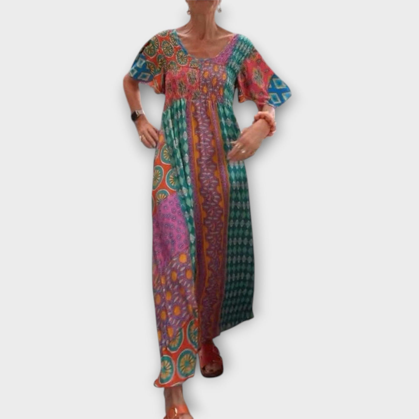 Wibrująca sukienka boho
