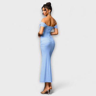 Sukienka bodycon z marszczeniami na ramionach