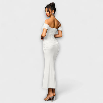 Sukienka bodycon z marszczeniami na ramionach