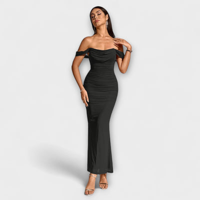 Sukienka bodycon z marszczeniami na ramionach