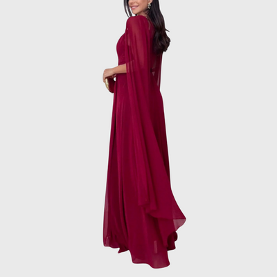 Elegancka sukienka maxi z pelerynami