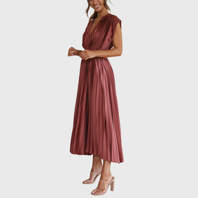 Elegancka plisowana sukienka