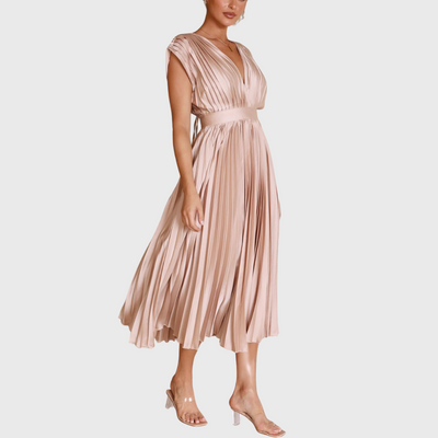 Elegancka plisowana sukienka