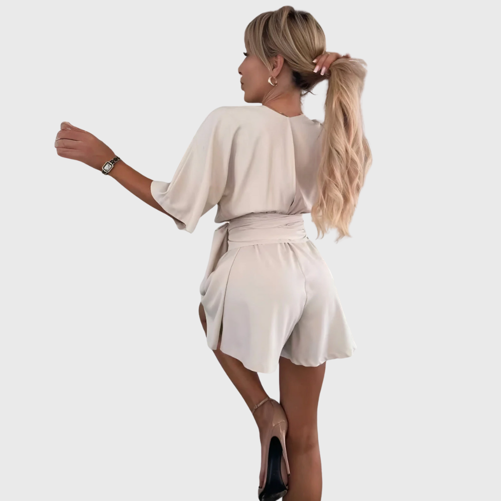 Elegancki dopasowany kombinezon