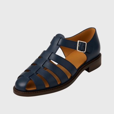 Zamknięte sandały z elegancką klamrą