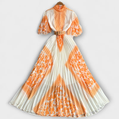 Sukienka inspirowana stylem vintage